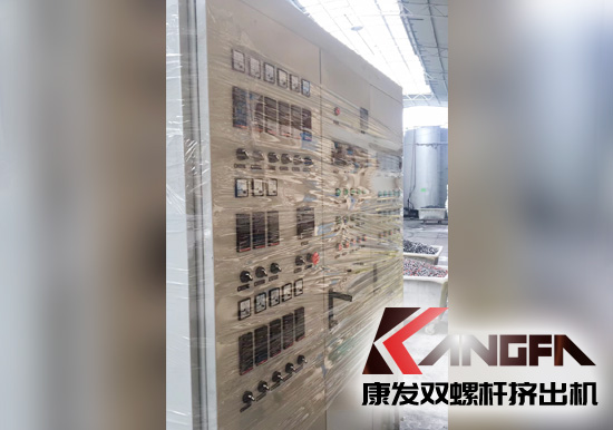 性價比更勝一籌的全新一代康發(fā)sjsh系列雙螺桿混煉擠出機。