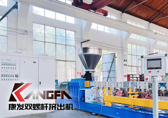 簡述雙螺桿造粒機主要組成部分（包括電機、螺桿、機筒、加熱器、變速器等）
