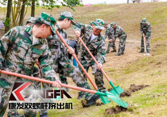 康發(fā)雙螺桿造粒機參與葛塘街道開展主題為“防范災害風險，護航高質量發(fā)展”宣傳活動暨防汛搶險應急演練